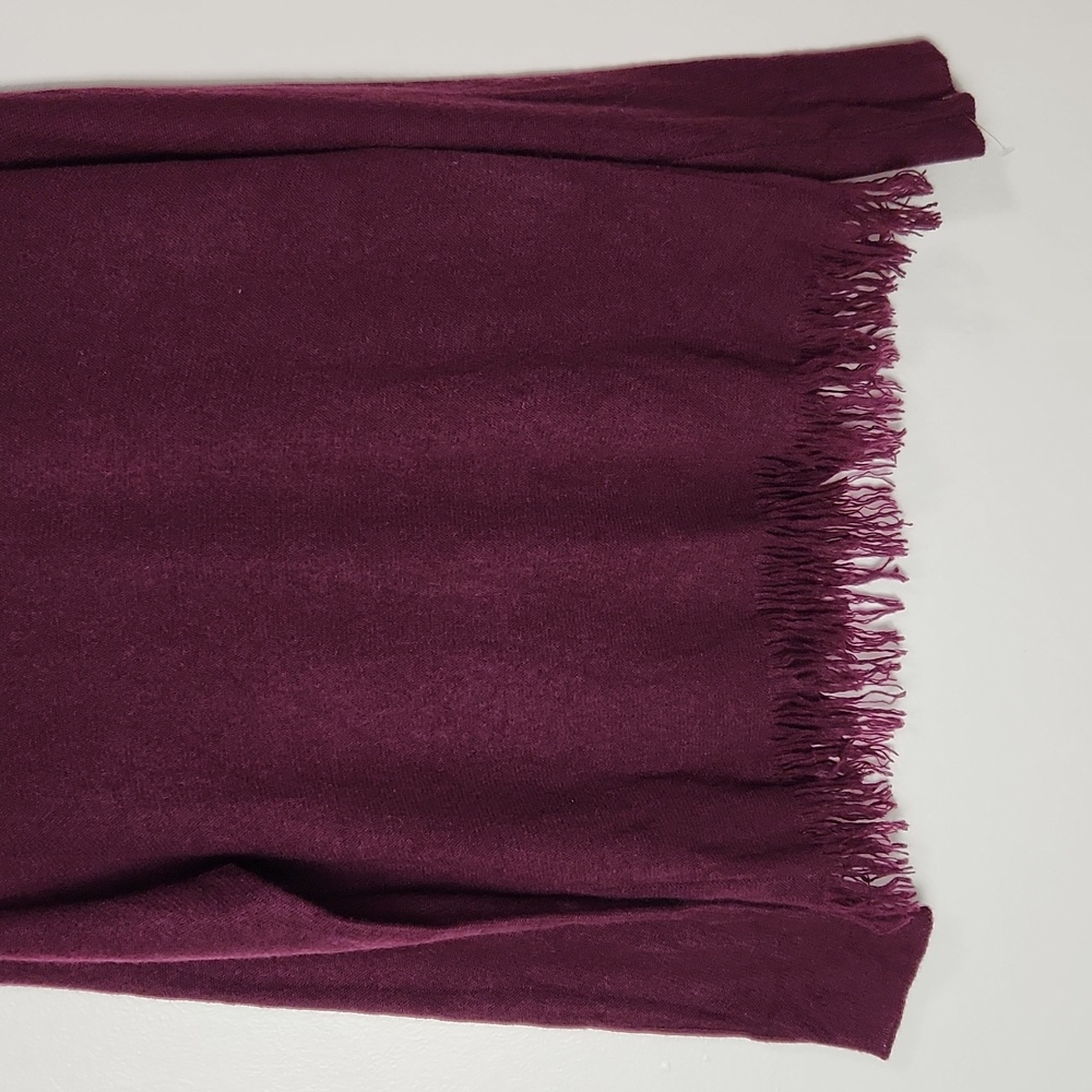 Griffen 100% Cashmere Crewneck Sweater Fringe Hem Burgundy Maroon Lightweight - Picture 4 of 13